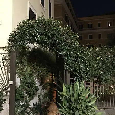 Le Finestre Di Luz 게스트하우스 2*